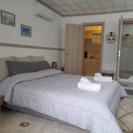 Ifigenia Apartments 에르무폴리 외부 사진