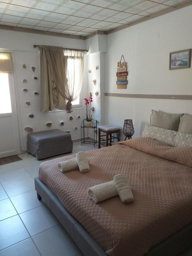 Ifigenia Apartments 에르무폴리 외부 사진